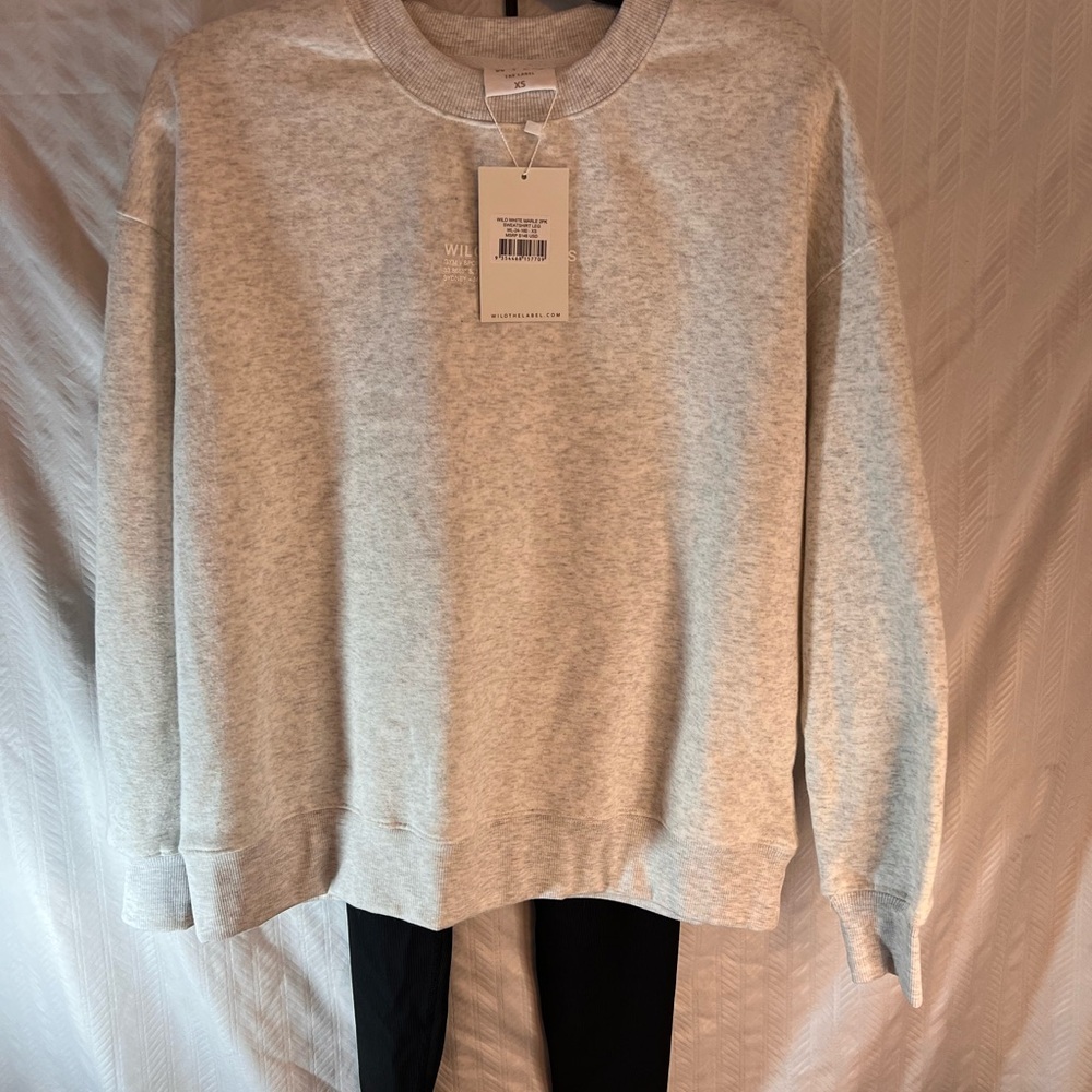 WILO Wellness Matching Set NWT XS Gray Sweatshirt Black Leggings Athleisure OBO